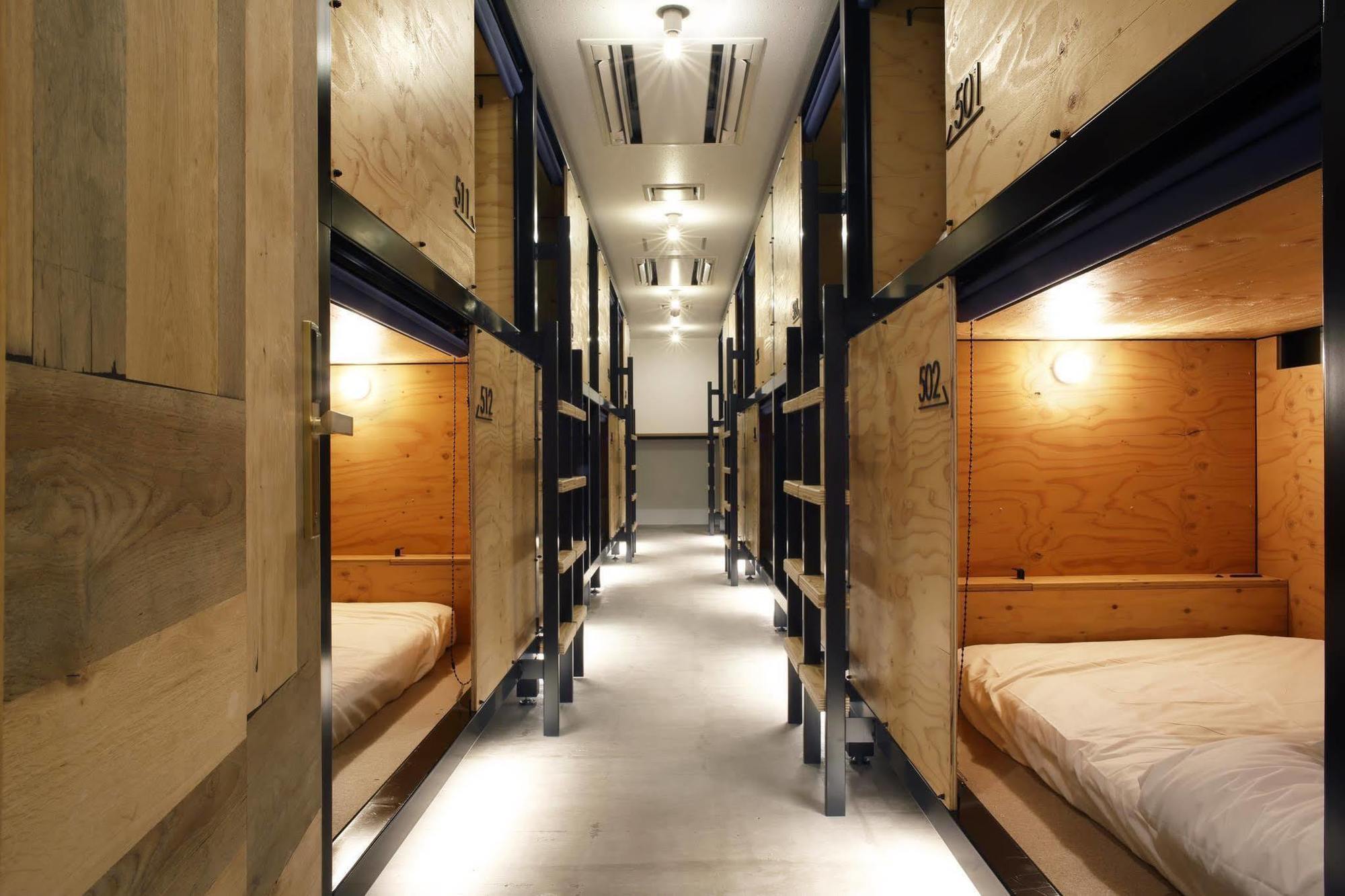 Goen Lounge And Stay Hirakata Extérieur photo
